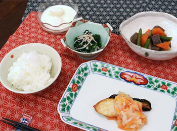 焼き魚おろしかけの写真