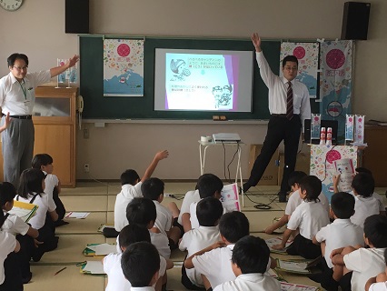 高松市立川東小学校うまいもん出前講座の様子1