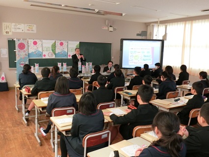 東かがわ市立本町小学校うまいもん出前講座の様子1