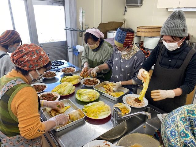 写真:地場農産物を活用した料理講習会の様子