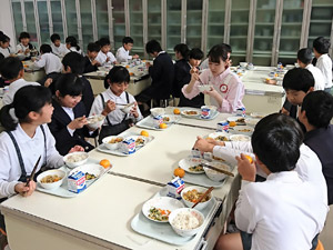 給食講座の様子1