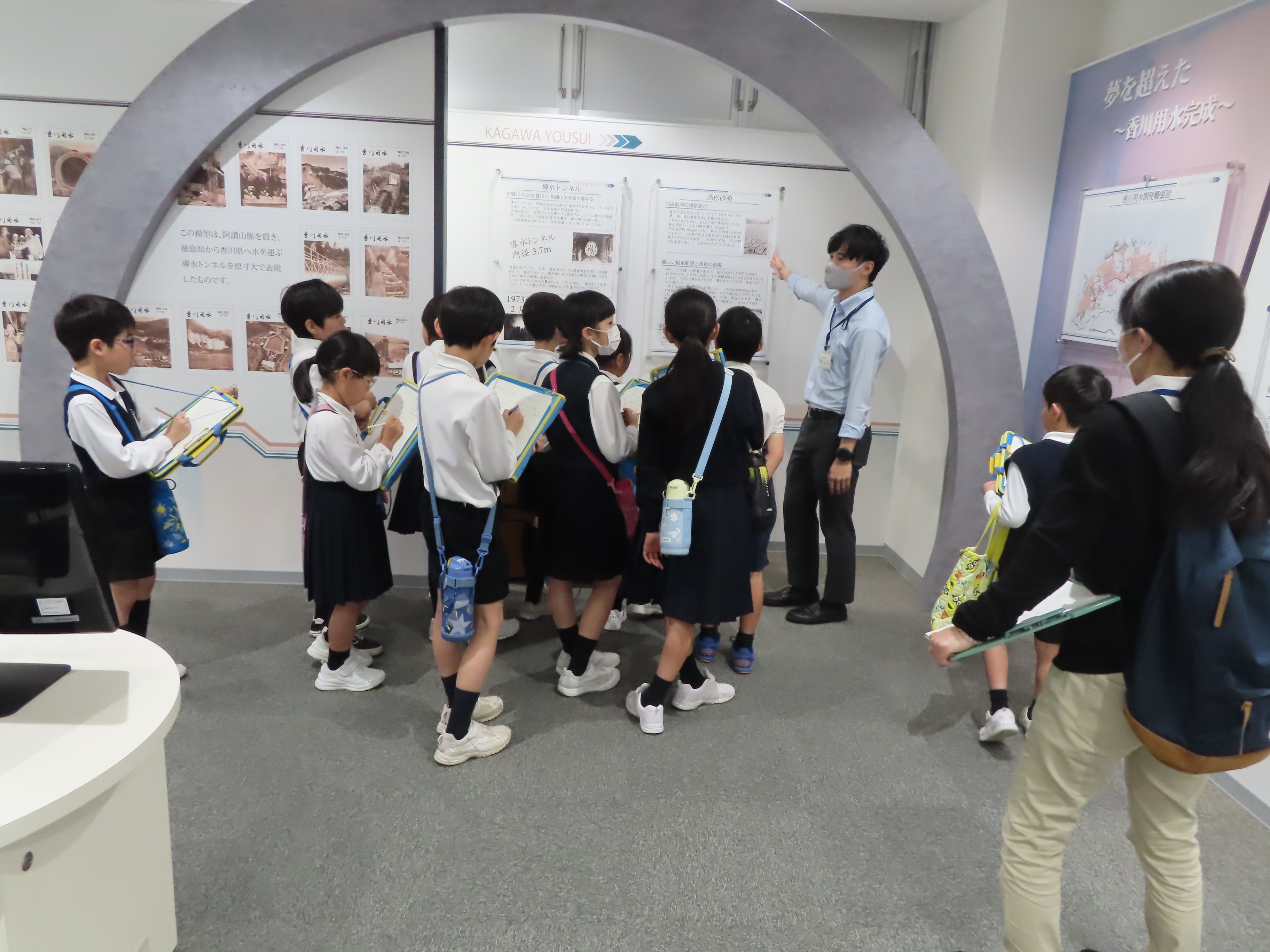 花園小学校2