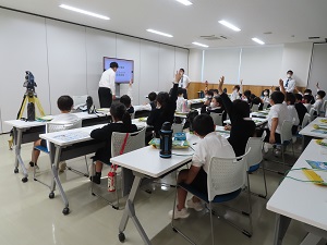 木太南小学校団体見学1