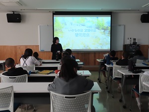 牟礼小学校団体見学1