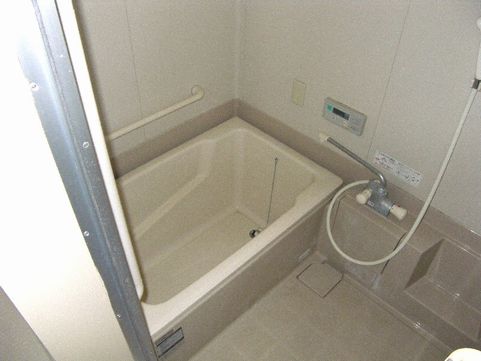 善通寺団地の浴室の写真