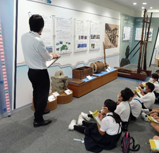 牟礼北小学校団体見学2