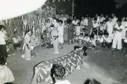 夏祭りの風景・獅子舞