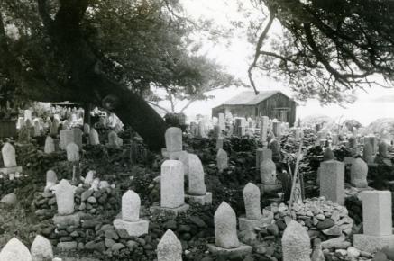 長崎地区の墓地(埋め墓)