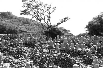 長崎地区の墓地(埋め墓)