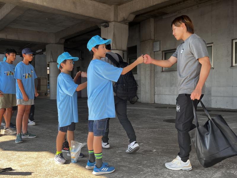 選手バスのお出迎え