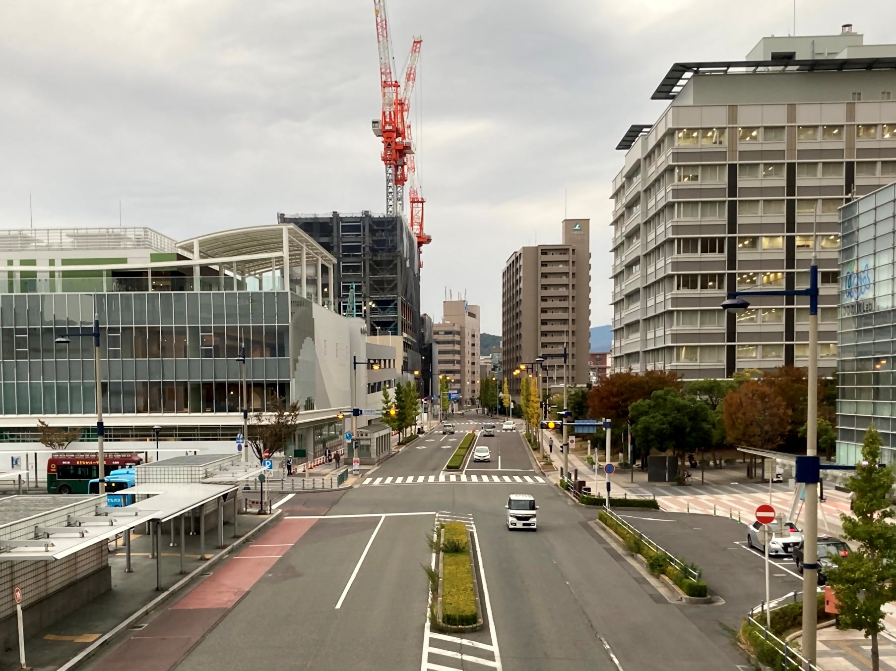 高松駅北側道路