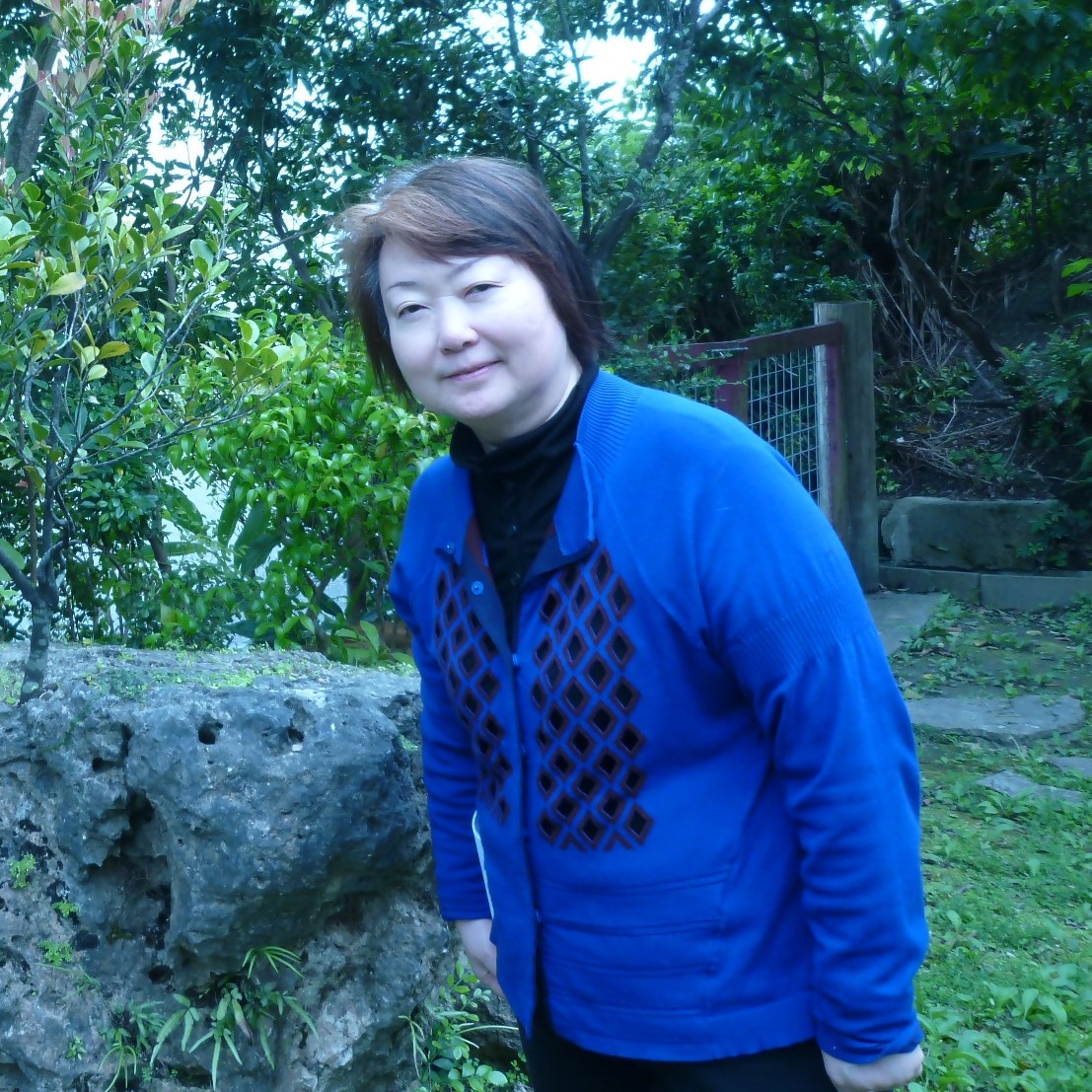 外舘和子氏写真