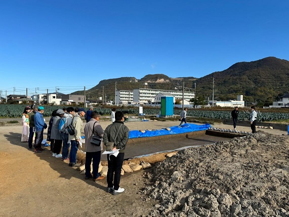 現場公開