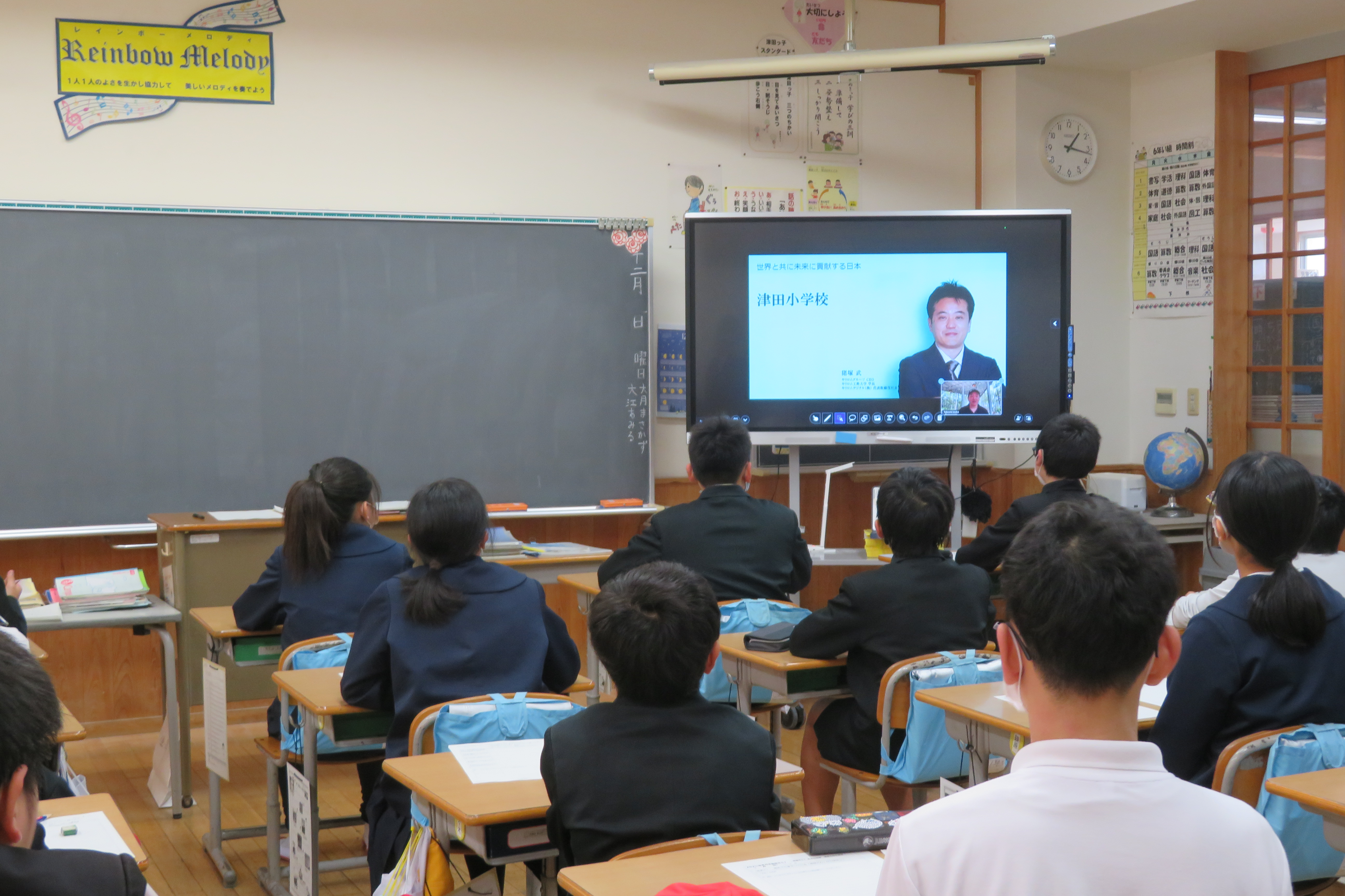 猪塚さんの講演会の様子2