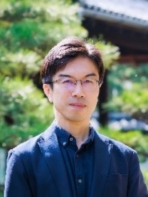 西成典久氏