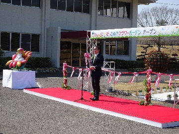 知事あいさつの様子