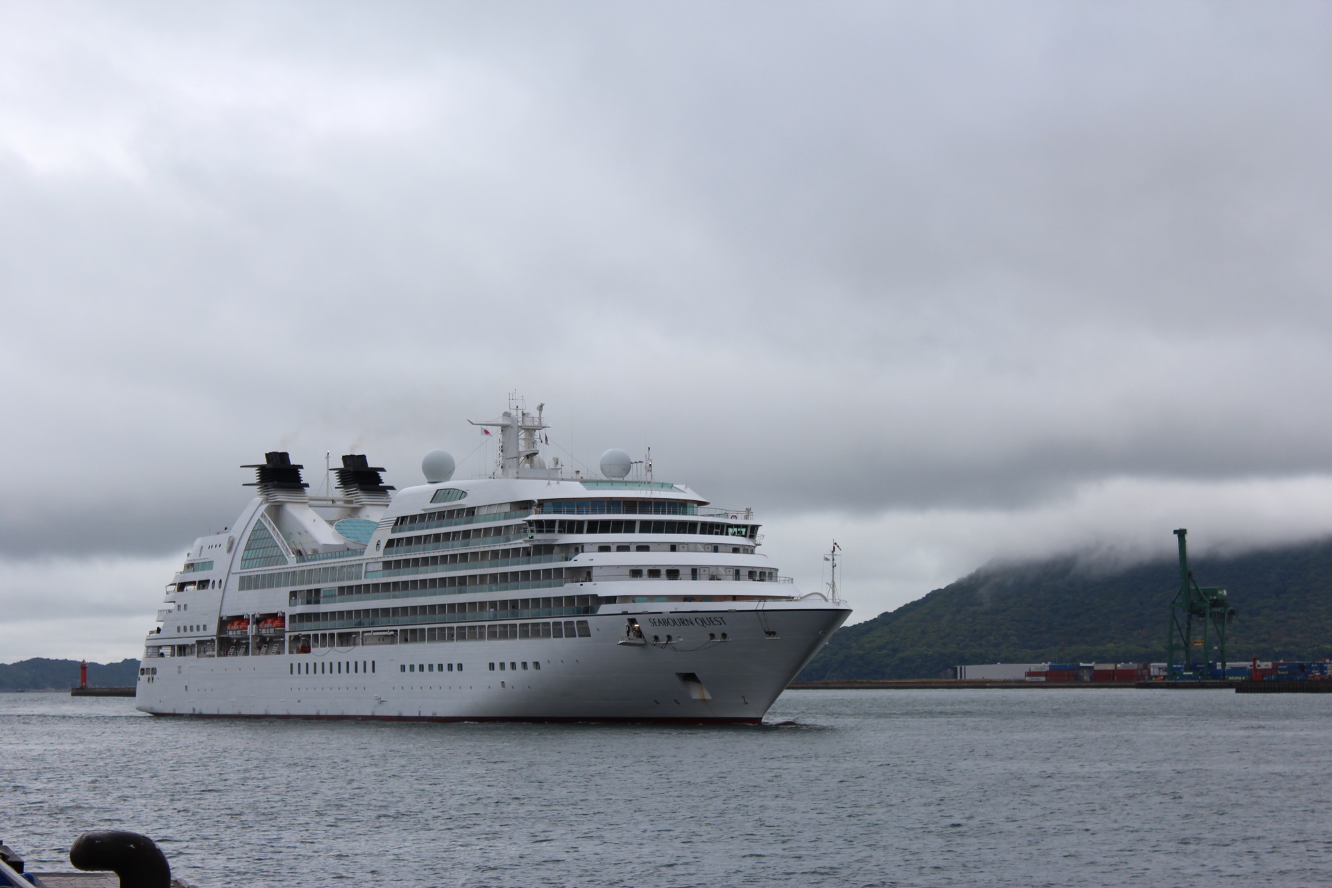 しーぼーんくえすと