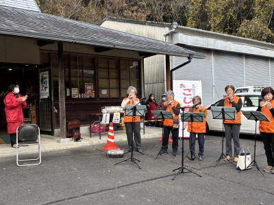 グループ員によるオープニング