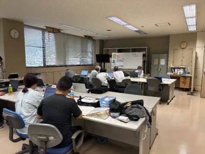 簿記講座を受講する農業者