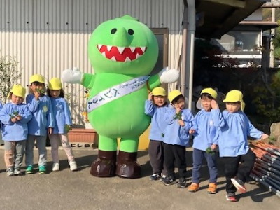 ベジィさんと一緒に写真撮影