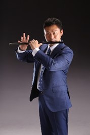 井上雄介氏