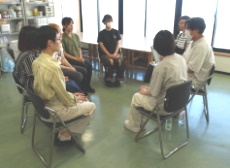 令和7年度オープンキャンパスの様子研究生意見交換