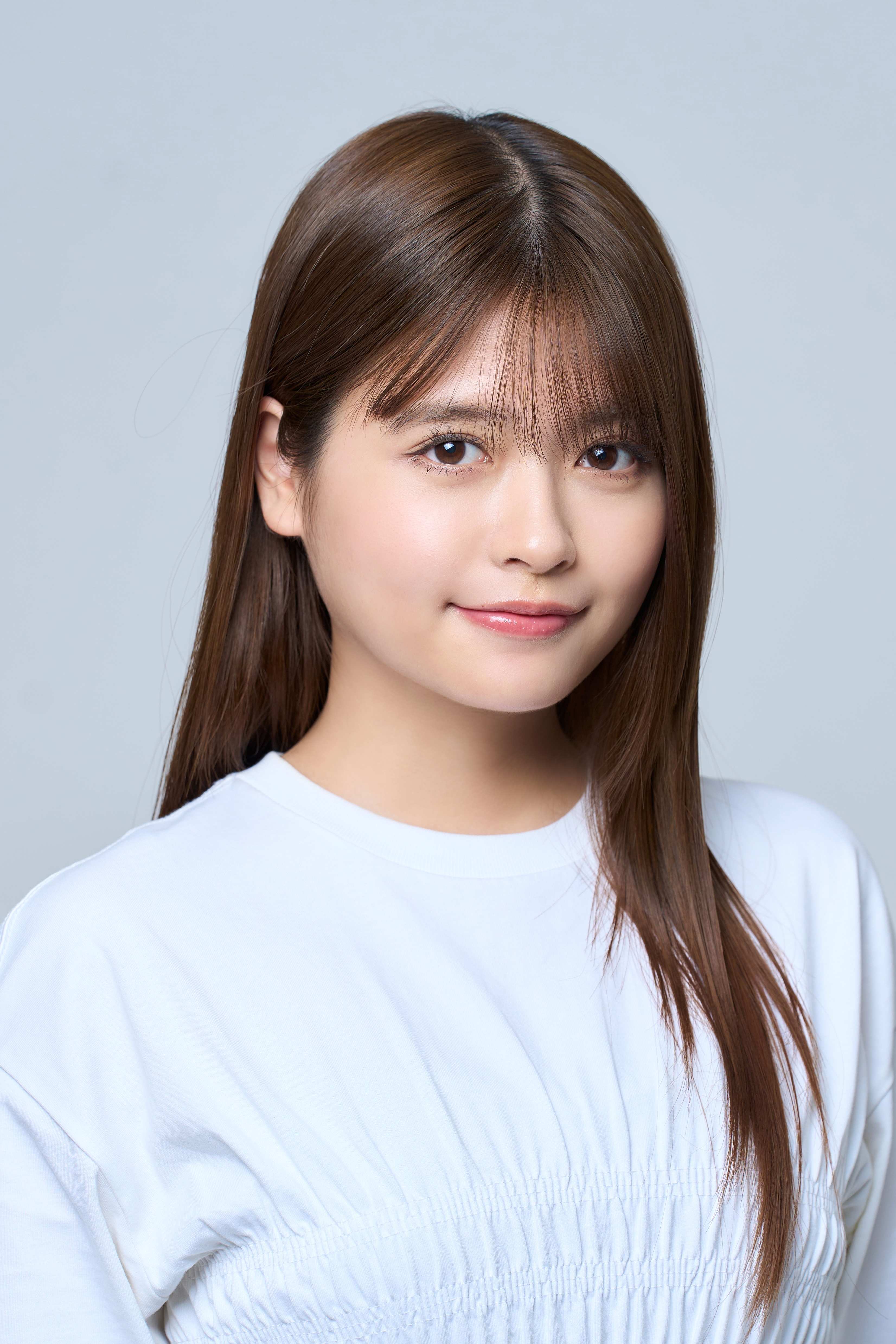 景井ひな